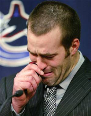 Bertuzzi tears up for SDRE's Diary
